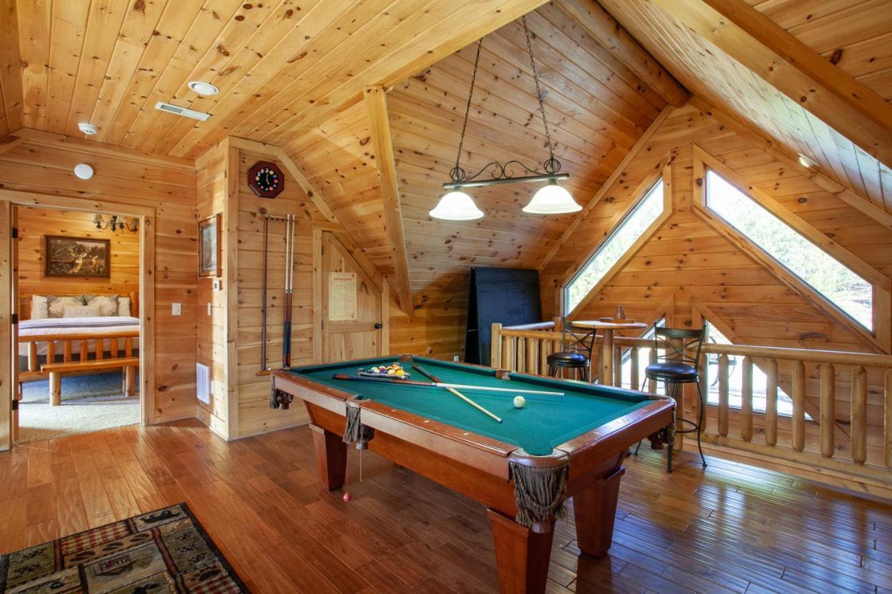 Black Bear Reserve - Mtn View, Hot Tub, Game Room Sevierville Exterior photo